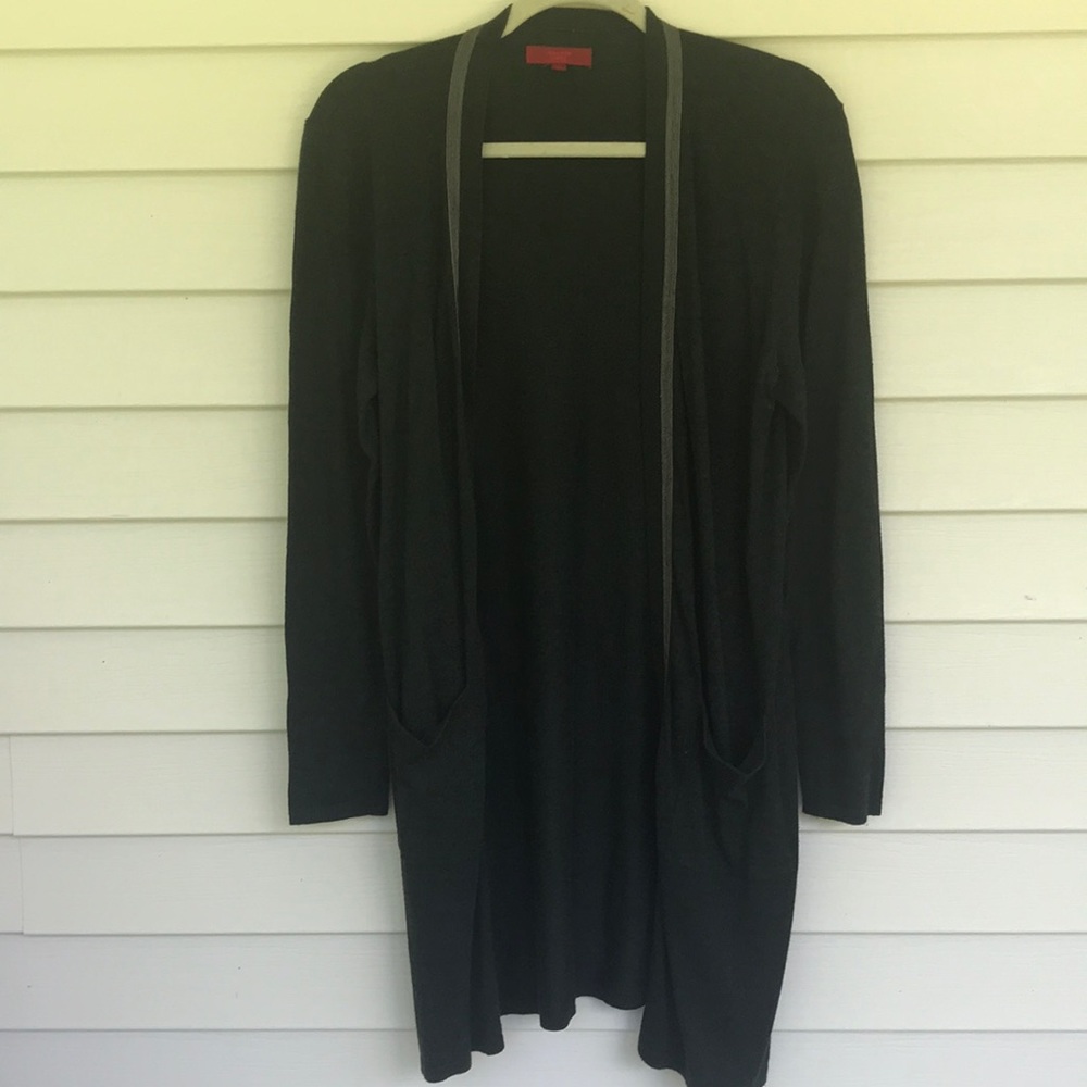 Jennifer Lopez Green and Black Duster Cardigan